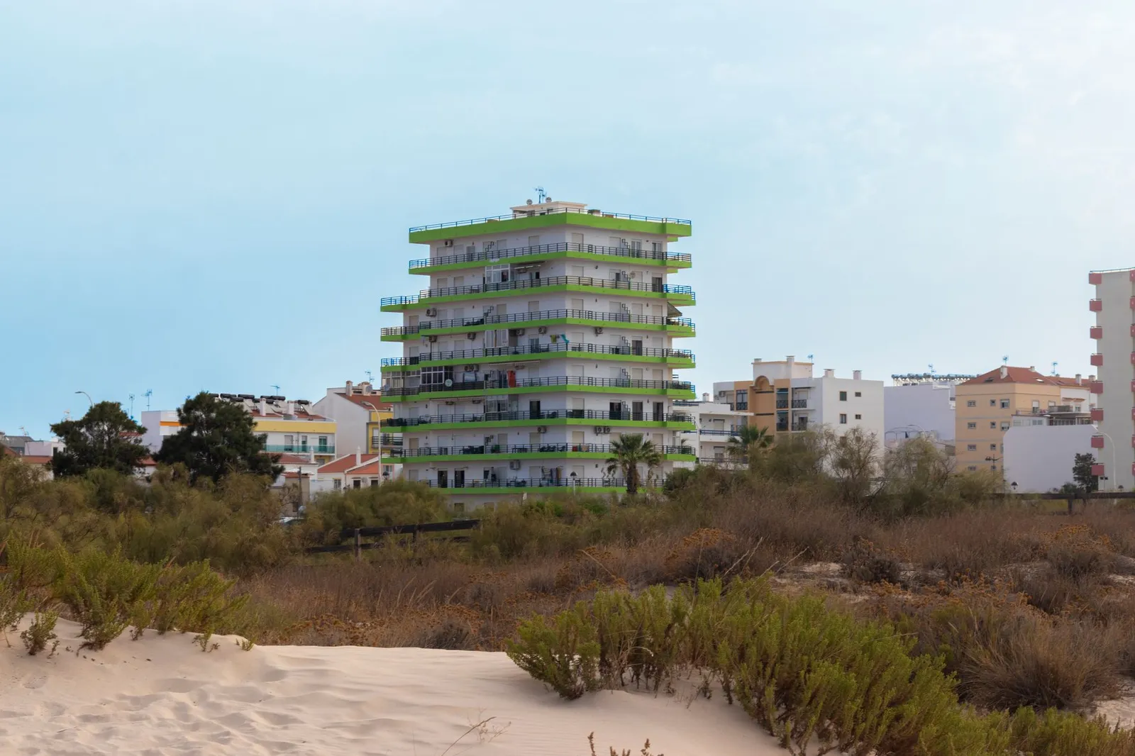2-bed, 2-bath apartment with sea views 150 m from La Mata beach