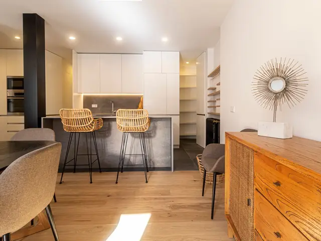 2-bed apartment to rent long term, walk to Zenia Boulevard and Playa Flamenca — 2