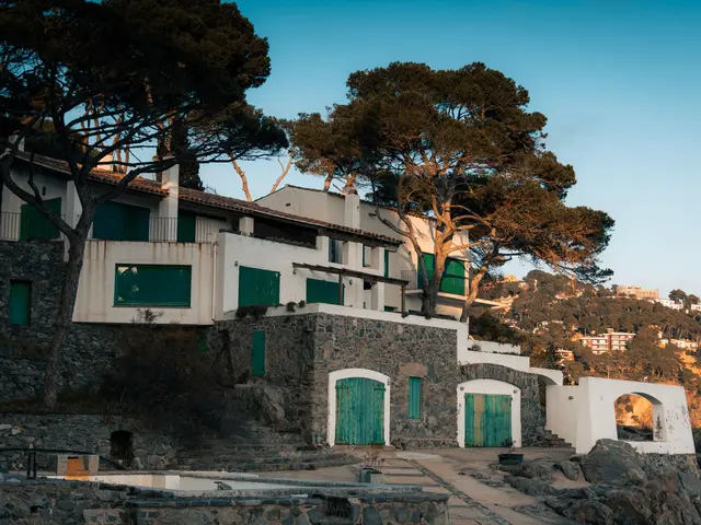 Villa de 4 dormitorios con piscina y vistas al mar entre los pinos de Campoamor — 5