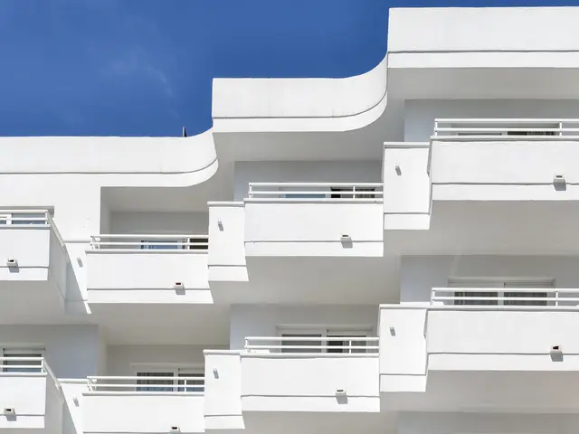 Apartamento de 2 dormitorios con vistas al mar junto a la playa de Mil Palmeras — 5