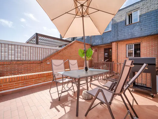 3-bed townhouse with garden and solarium 600 m from Mil Palmeras beach — 3