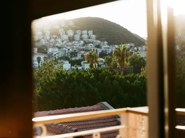 2-bed village apartment with views over the salt lakes in San Miguel de Salinas — 2