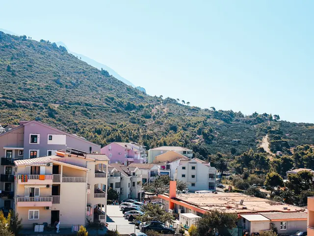 2-bed village apartment with views over the salt lakes in San Miguel de Salinas — 5