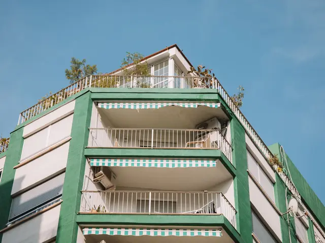 2-bed village apartment with views over the salt lakes in San Miguel de Salinas — 3