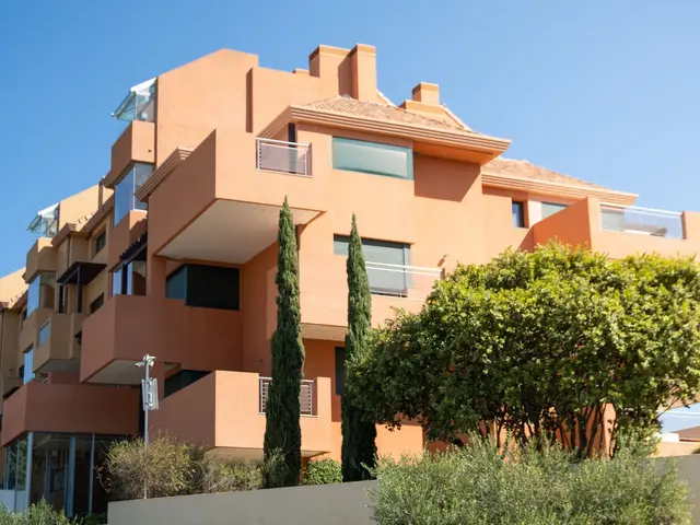 3-bed townhouse with solarium for long-term rent in San Miguel de Salinas — 2